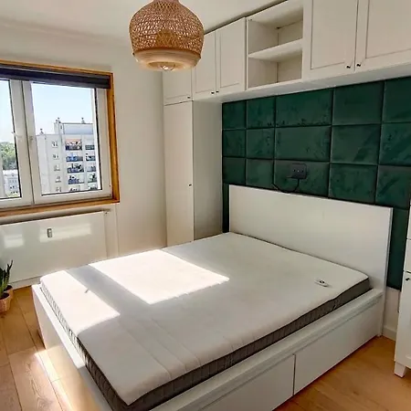 アパート Debina Z Widokiem ポズナン